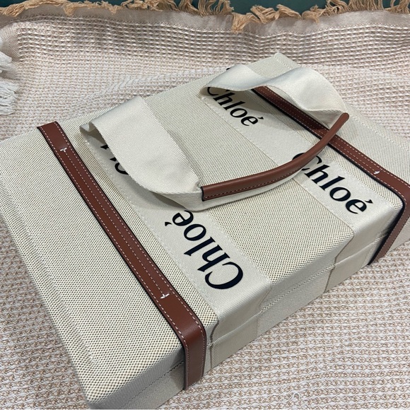 Chloe Women's Bag - Picture 3 of 4